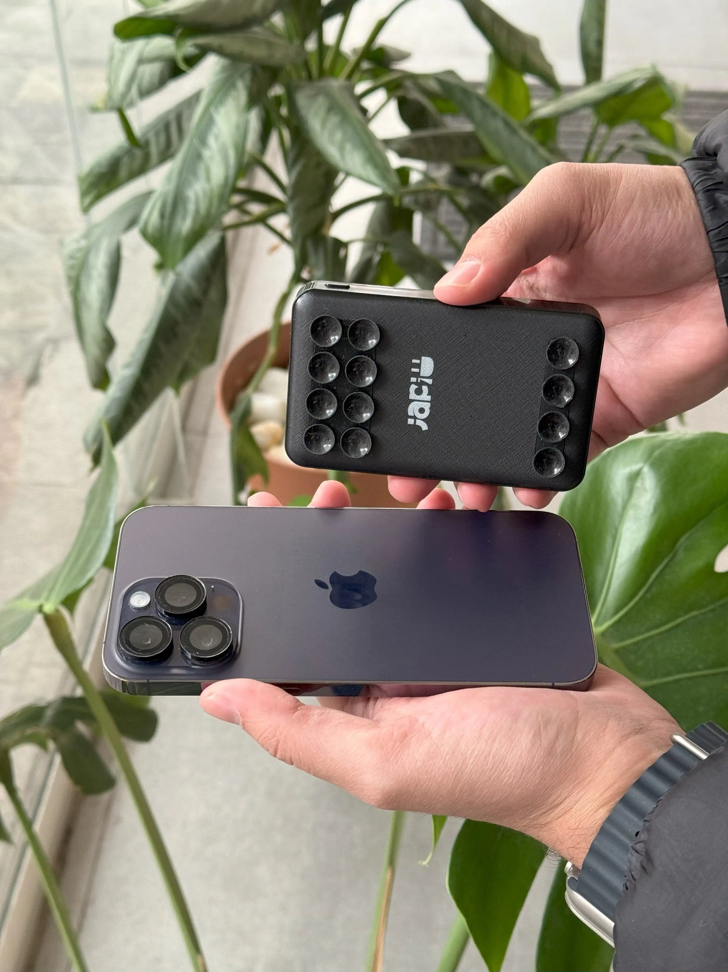 Cargador Portátil para Celular 4 en 1 de 5KmAh